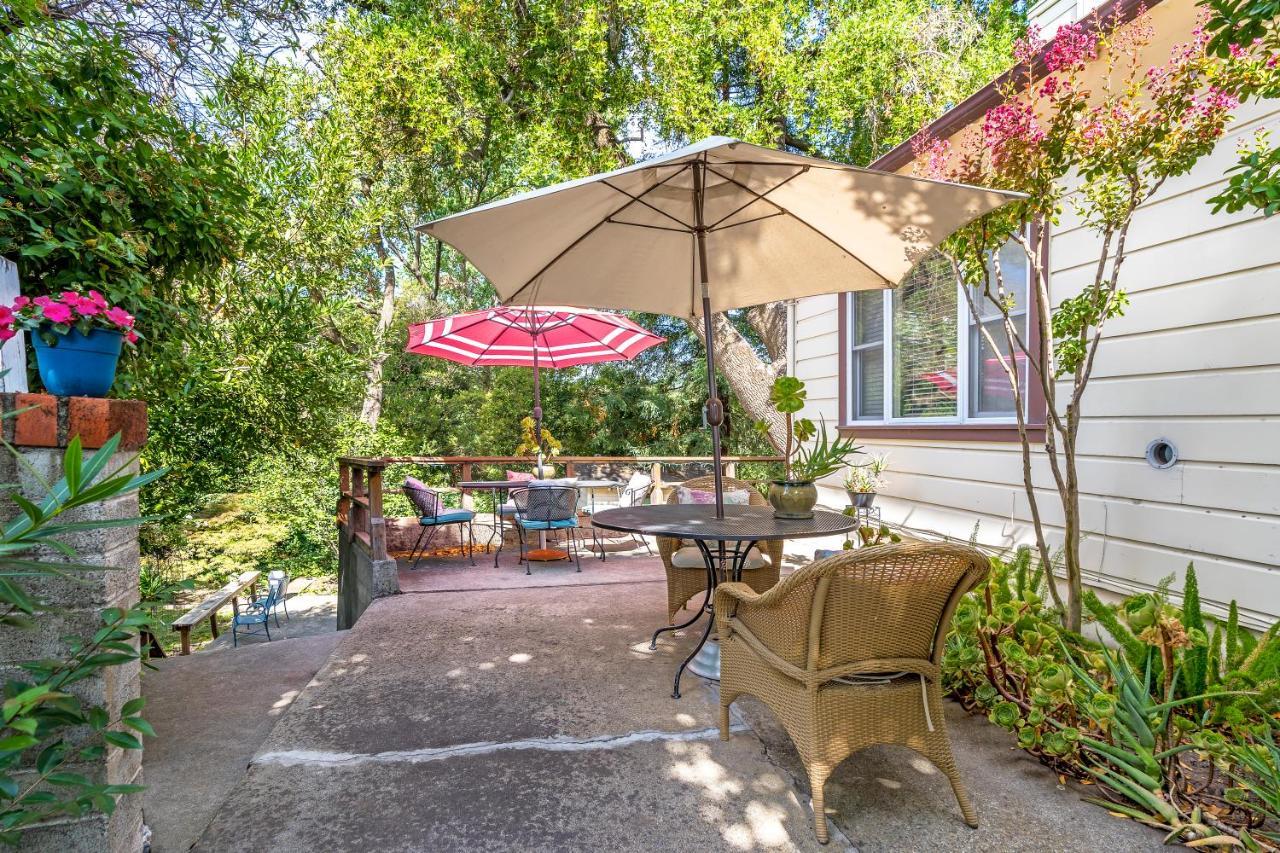 Bed and breakfast Cinnamon Bear Creekside 3*